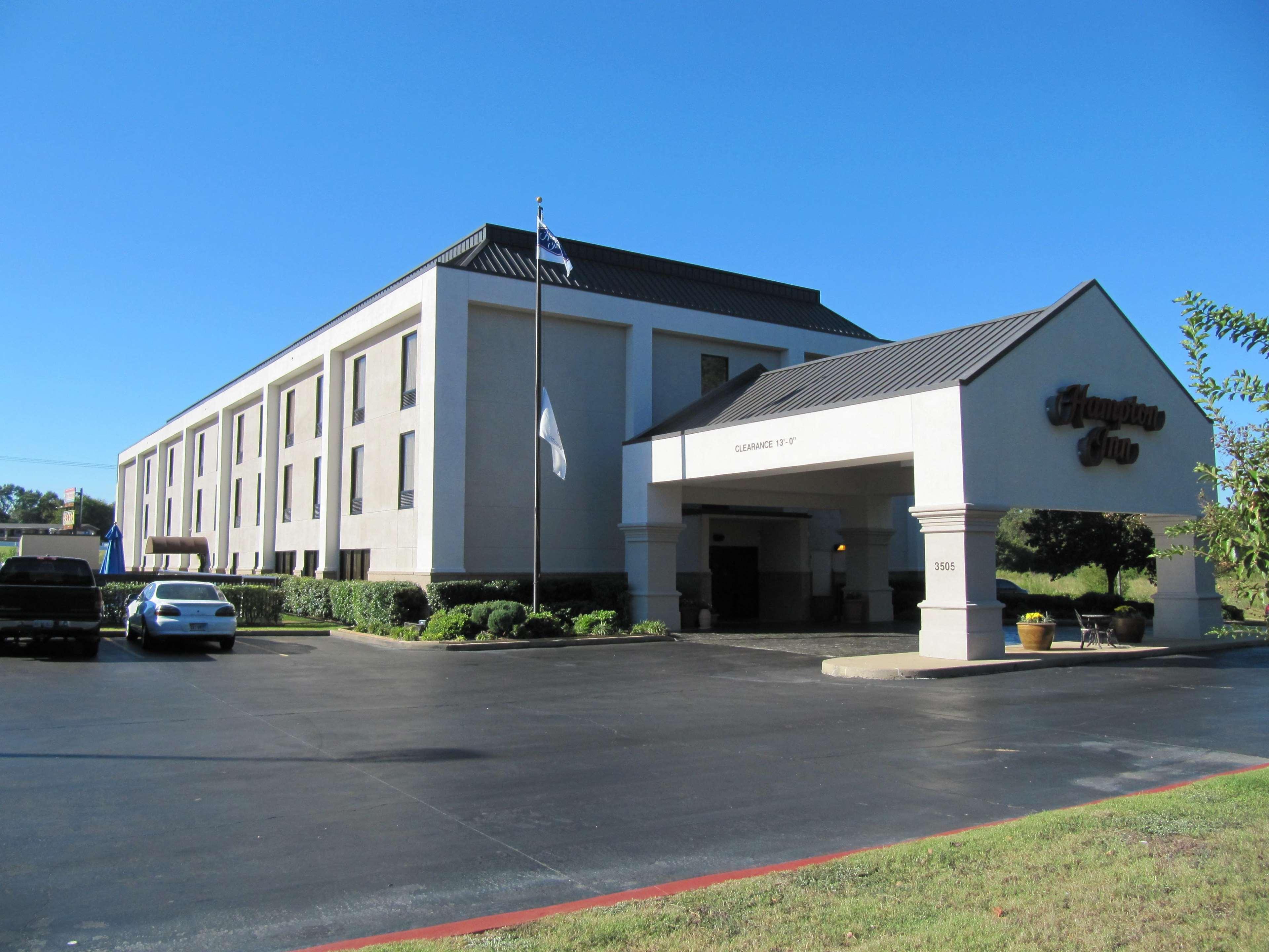 Hampton Inn Lindale/Tyler Экстерьер фото