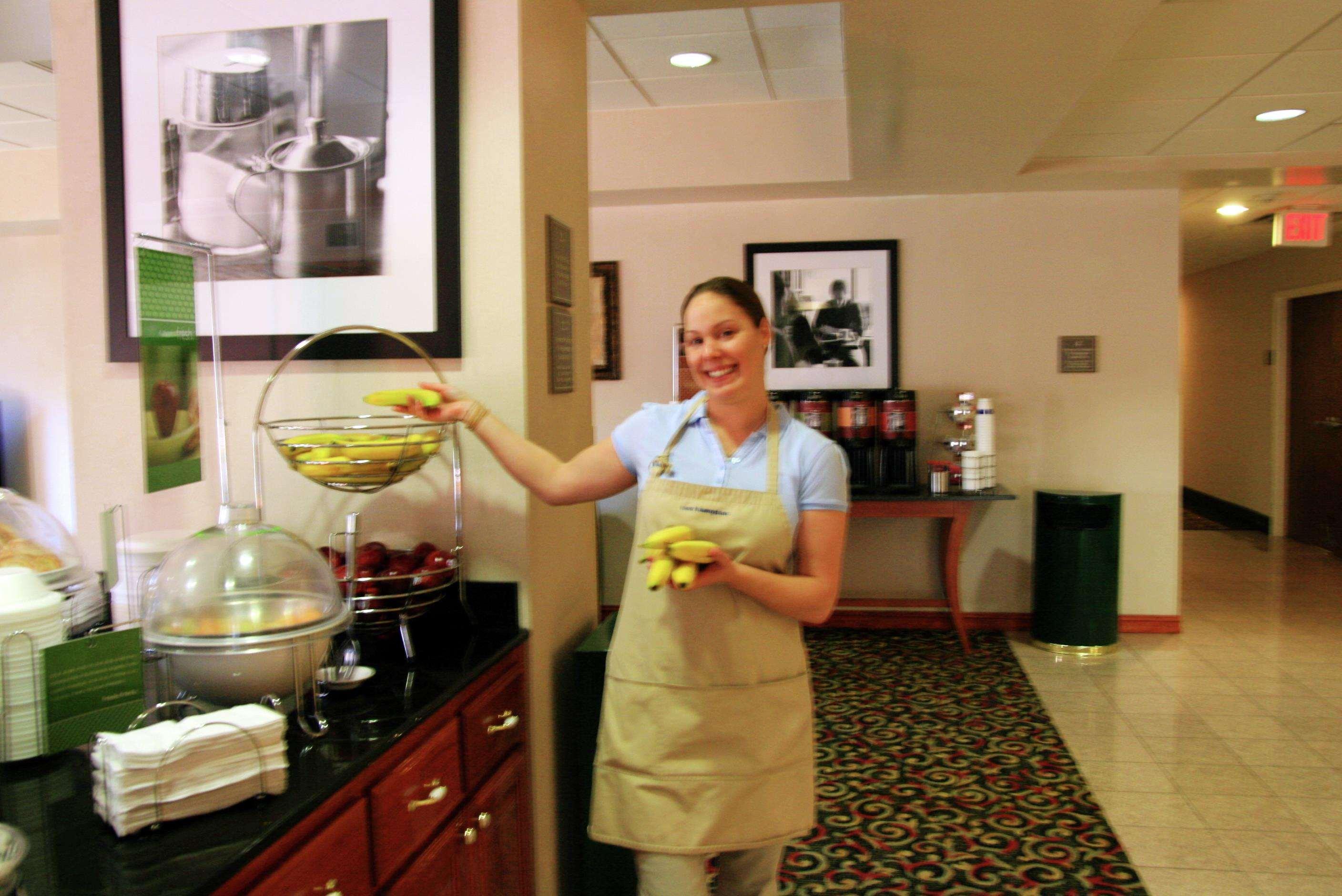 Hampton Inn Lindale/Tyler Ресторан фото