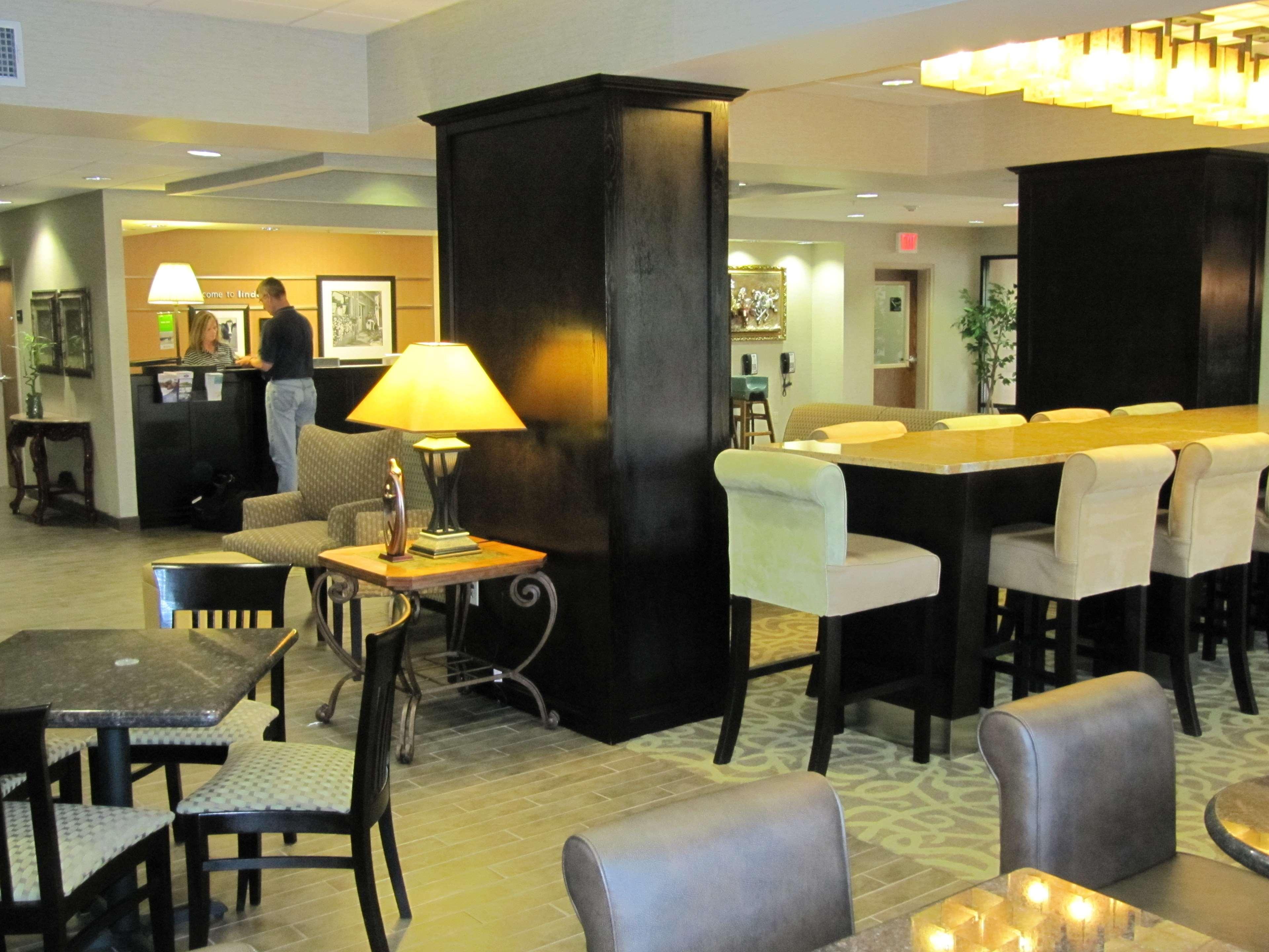 Hampton Inn Lindale/Tyler Экстерьер фото